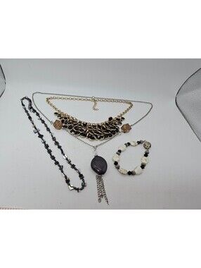 Statement Jewelry Lot 4pc Bib Necklace Tassel Pendant Beaded Chic Bracelet